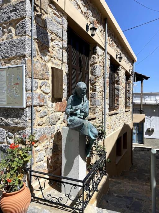 Villa Kamari-Cretan Style Apartment Kritsá Eksteriør billede